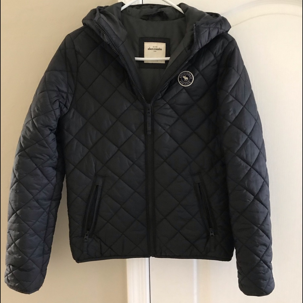 Boys jacket, tags were removed but never worn